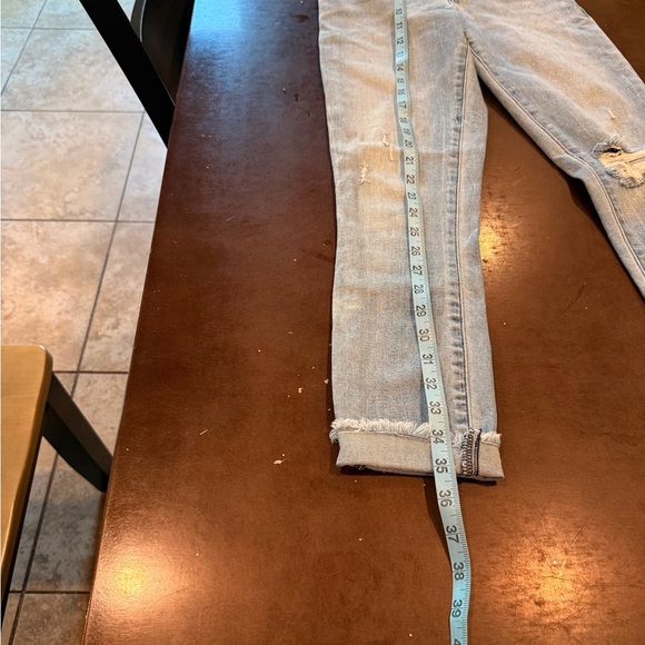 Abercrombie & Fitch Light Blue Distressed Ankle Jeans - Picture 5 of 8
